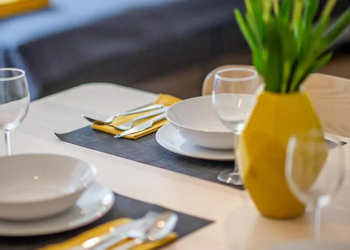 Schulterblatt-apartments Unit 3 For 5 Apartment *